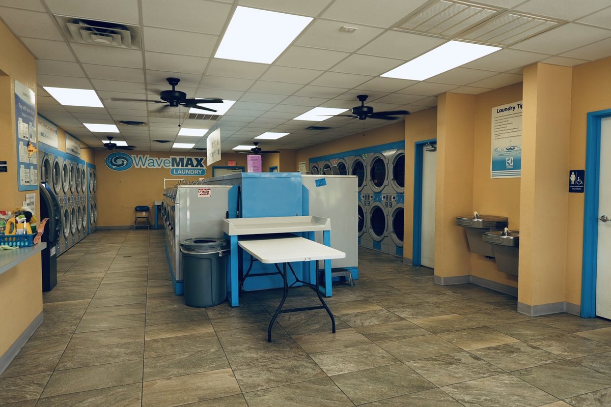 WaveMAX Temple, TX — Olaf Dr. | WaveMAX Laundry 9 Open folding area inside WaveMAX Laundry on Olaf Drive in Temple, TX